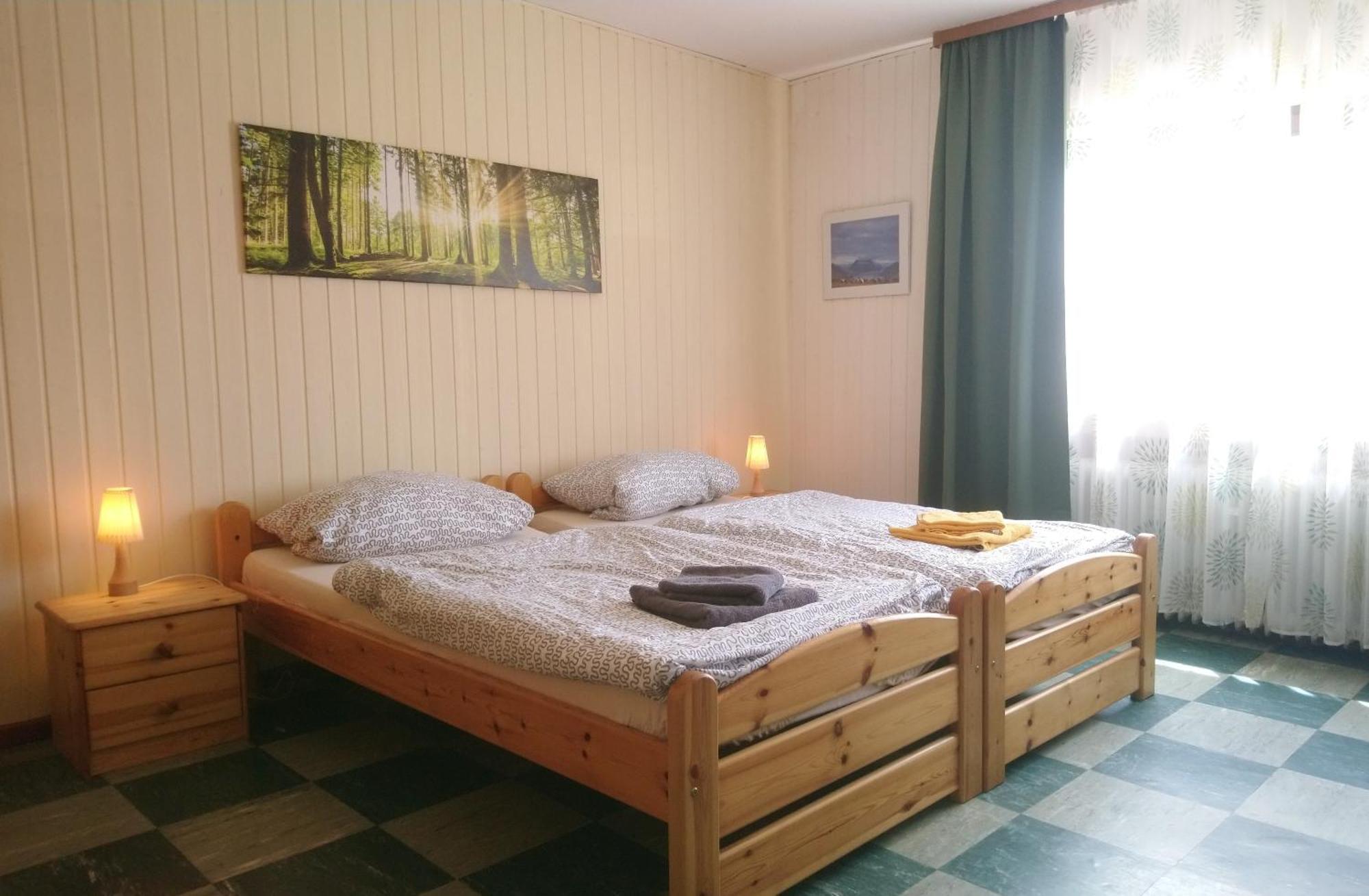 Gaestehaus Burgwald-Trekking Mittelsimtshausen Δωμάτιο φωτογραφία