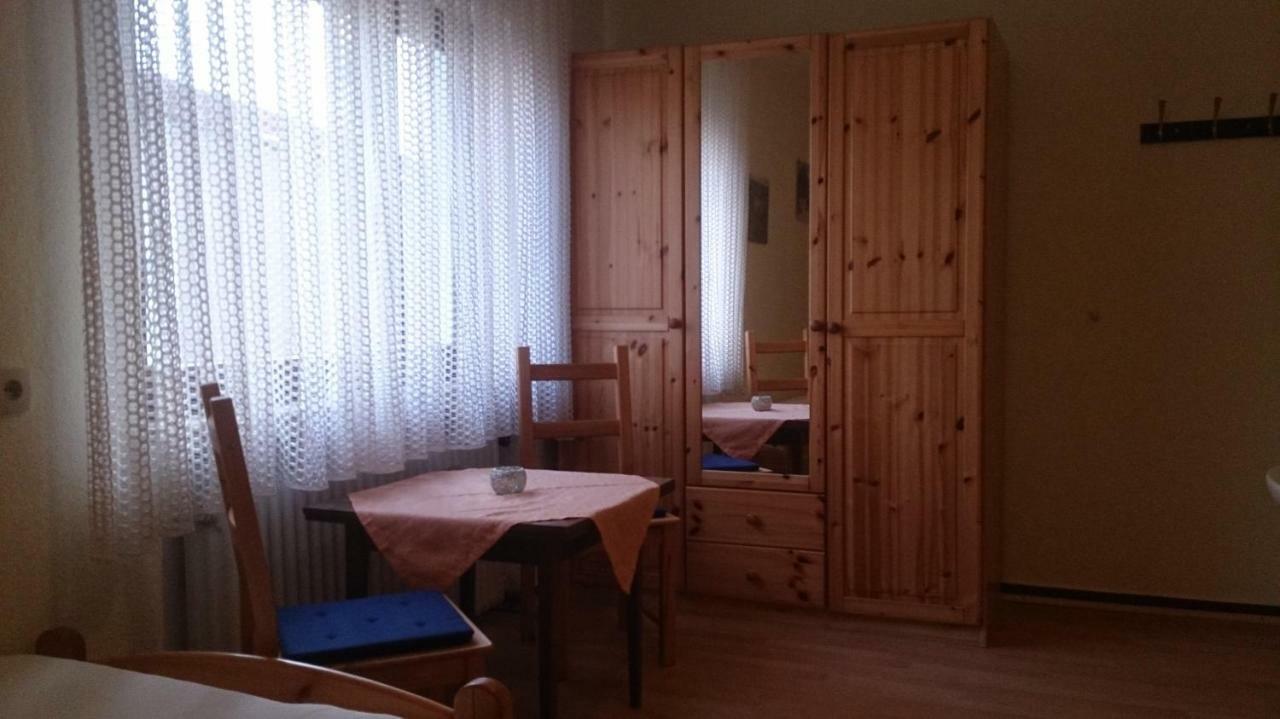 Gaestehaus Burgwald-Trekking Mittelsimtshausen Εξωτερικό φωτογραφία